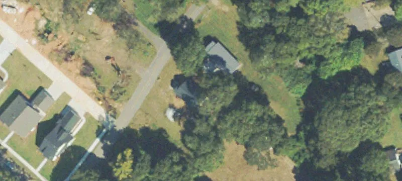 30 Rainbow Dr