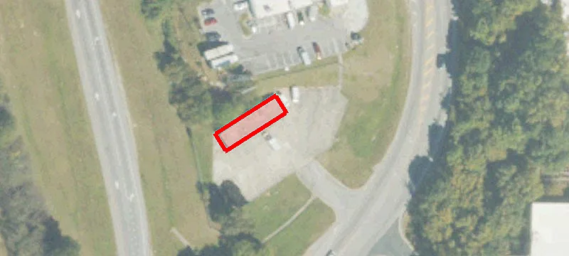 5043 Frontage Rd
