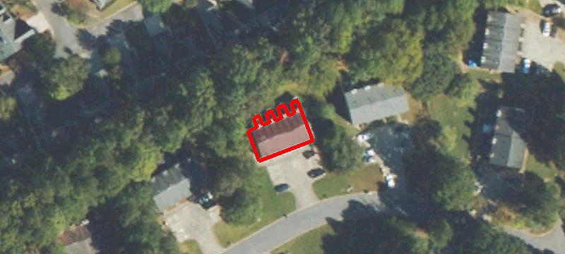 6409 Baker Ct