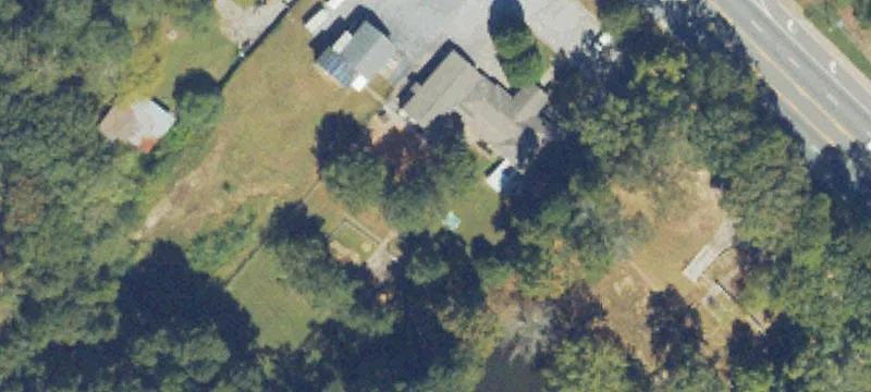 7305 Covington Hwy