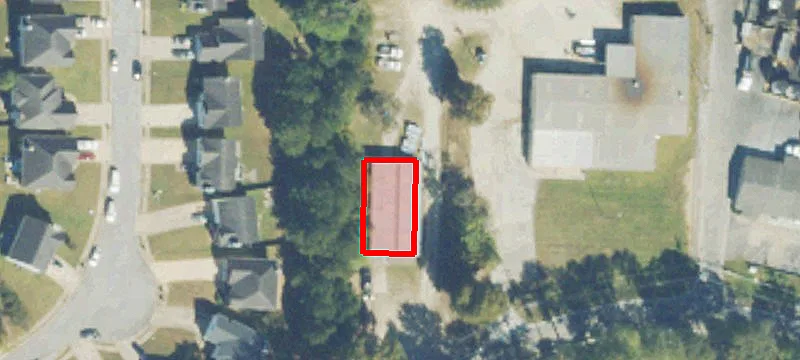 3828 Grant Rd