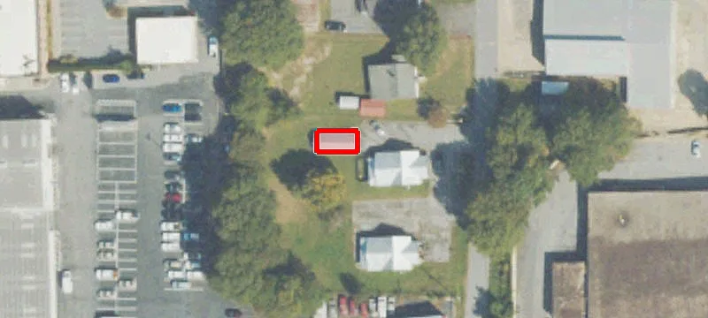 8471 Newman St