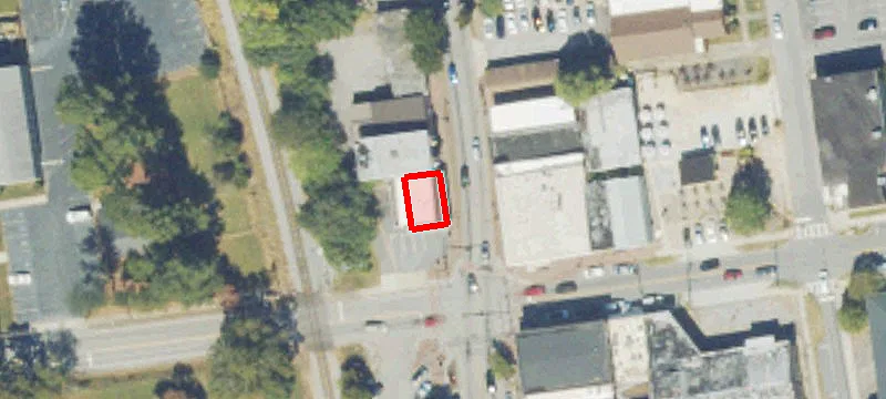 970 Main St
