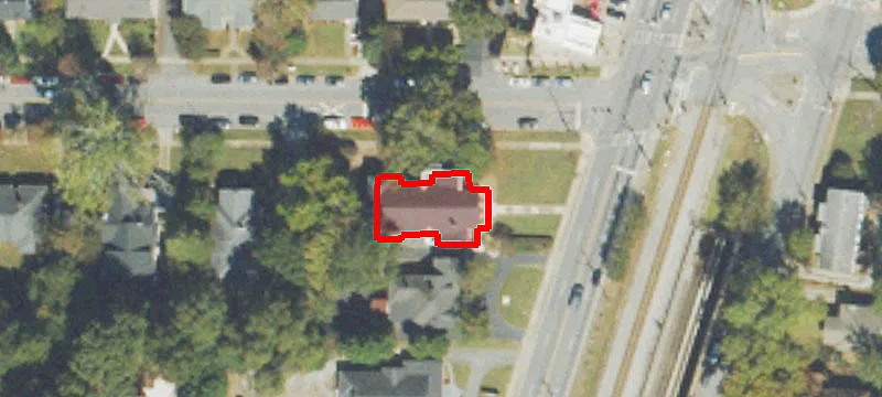 3413 Main St