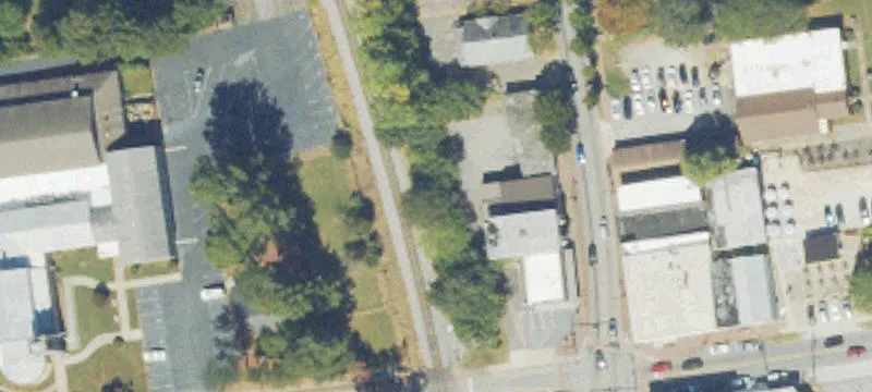 978 Main St