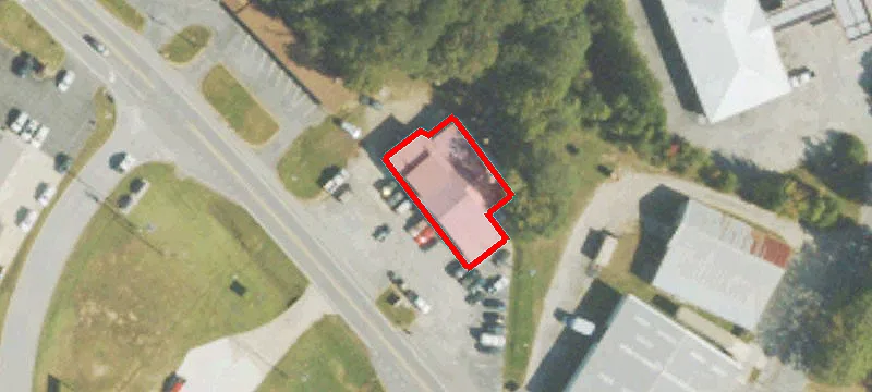 566 Newnan Rd