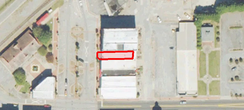 108 Main St