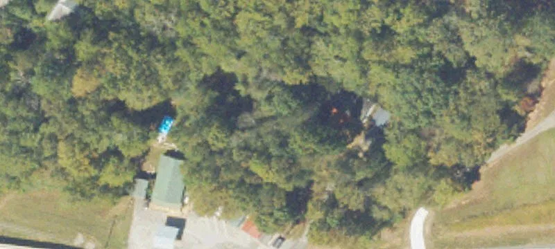 8126 Hwy 136th W