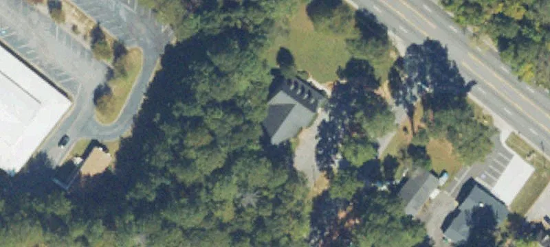 7431 Covington Hwy