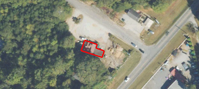 697 Hightower Trl