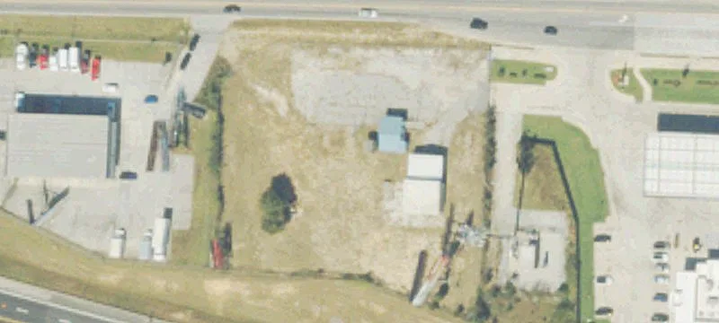 8163 Covington Hwy