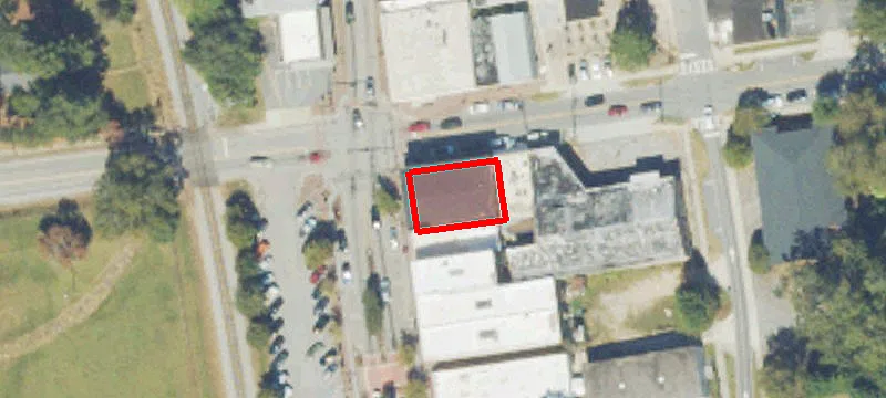 965 Main St