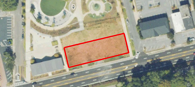 70 Avondale Rd