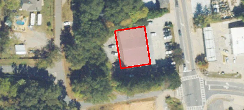 4131 Main St