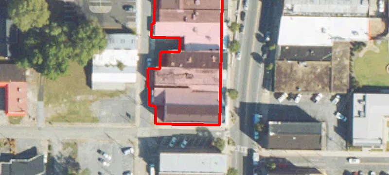 228 Main St