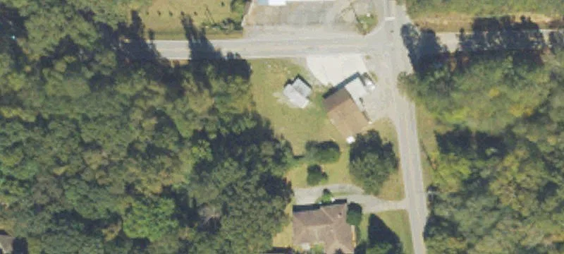 1511 Vaughn Rd