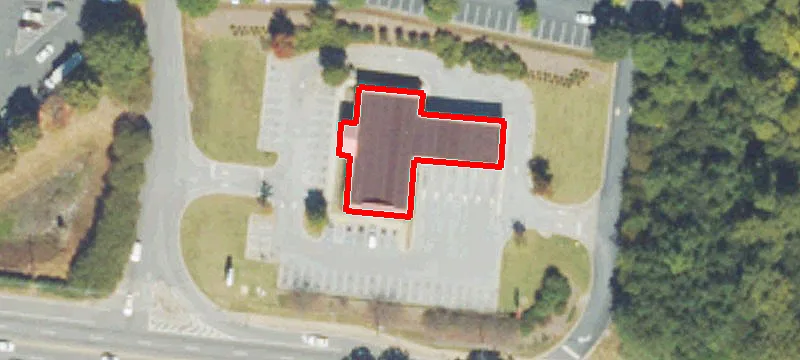 6756 Covington Hwy