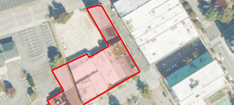 110 Maple St