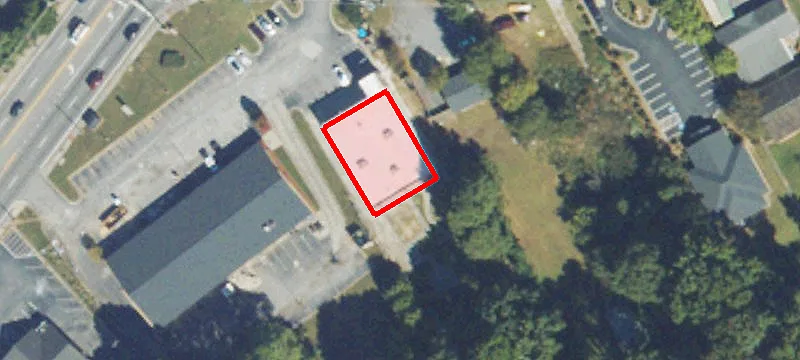 6328 Oakwood Cir
