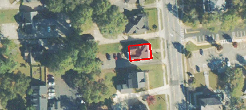 382 Perry St