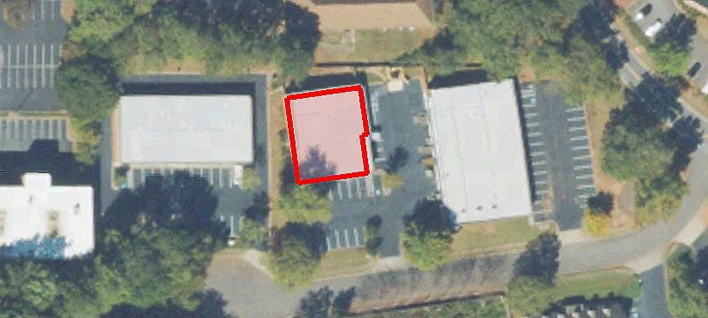 700 Hembree Pl