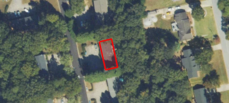 3010 Spruce Cir