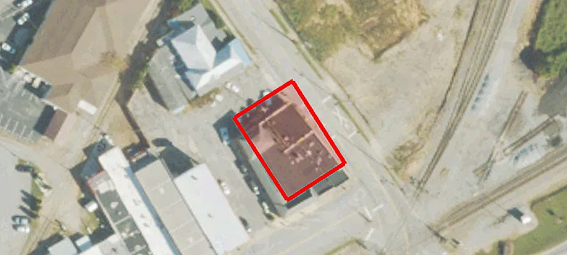 109 Hamilton Ave