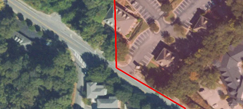 708 Holcomb Brg Rd
