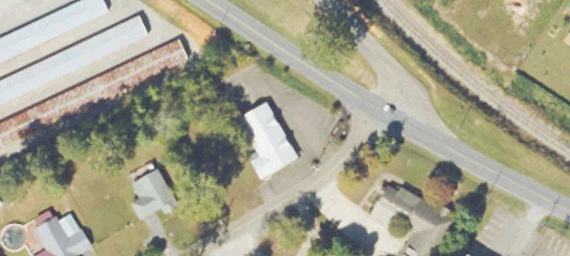391 Main St