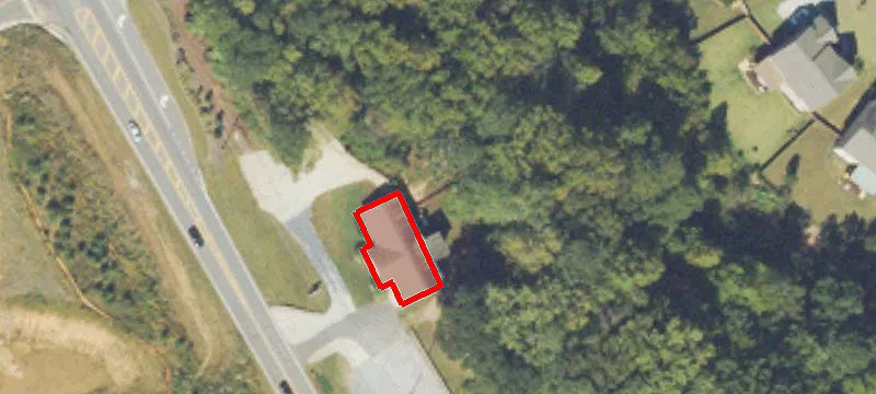 7211 Hickory Flt Hwy