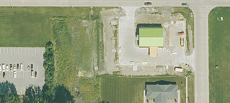 1212 Hawkeye Dr
