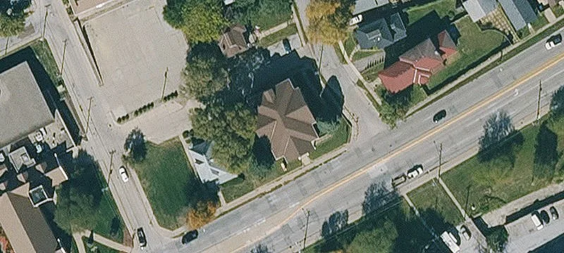 106 Kanesville Blvd