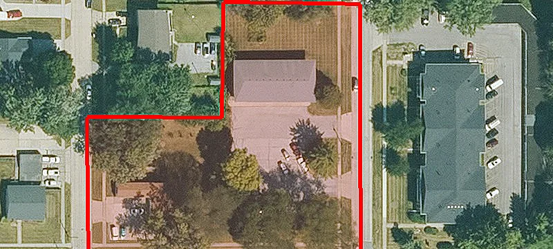 7901 Douglas Ave