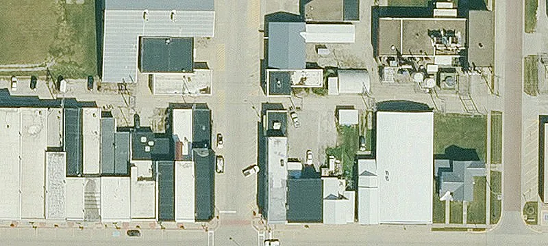 105 4th St