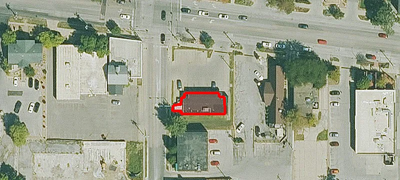 3030 Ingersoll Ave