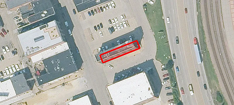 100 Main St