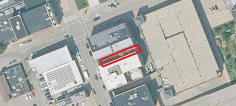 372 Main St