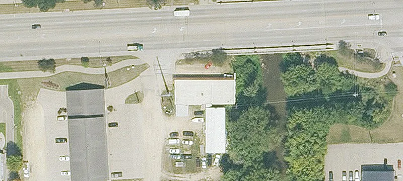 2215 Lincoln Way