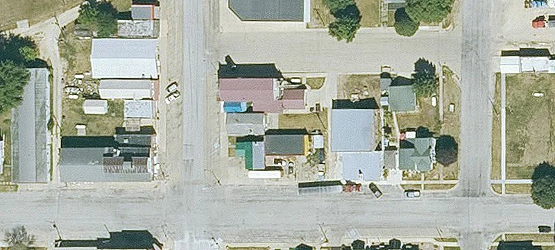 502 Main St