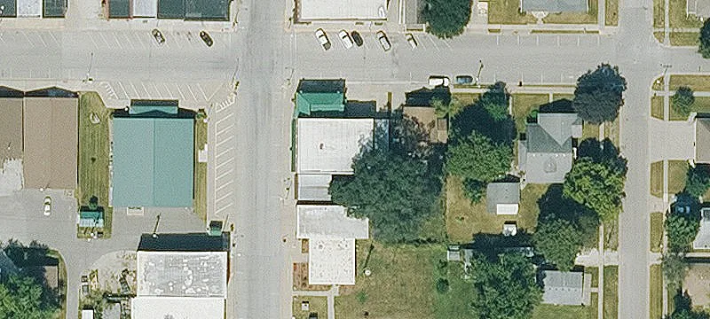 820 1st St