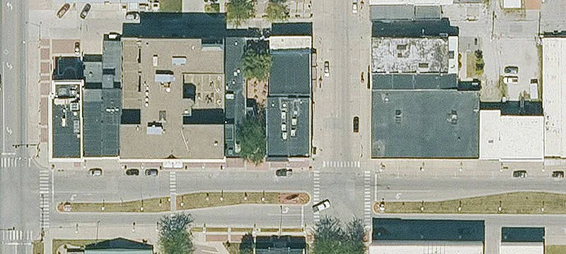 1122 Willis Ave