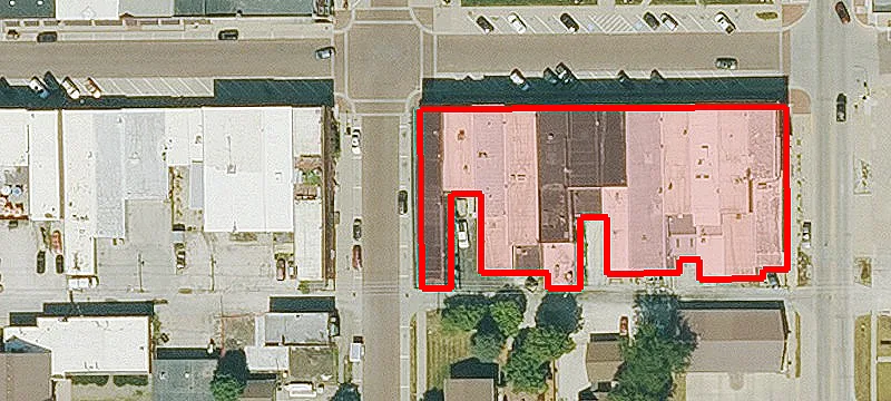 823 Main St