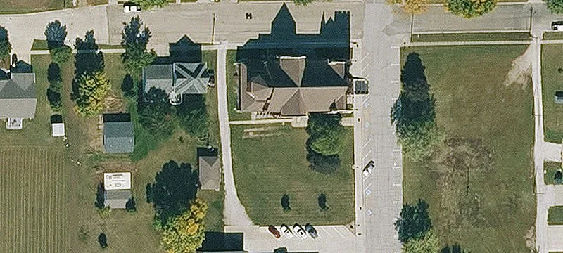 202 5th Ave