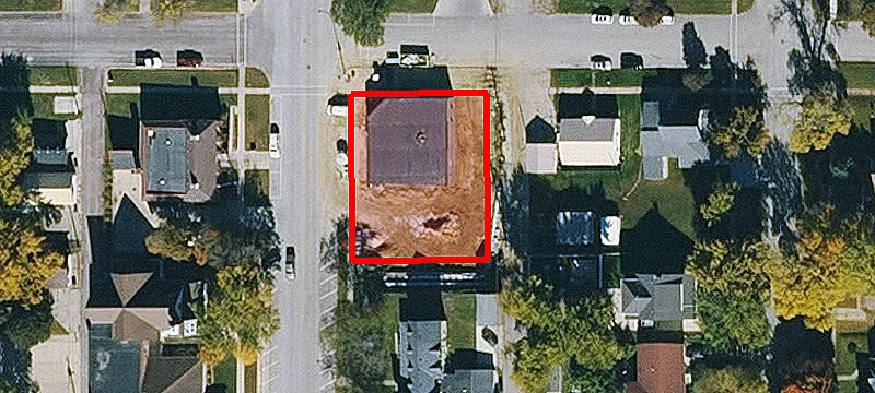 307 Main St