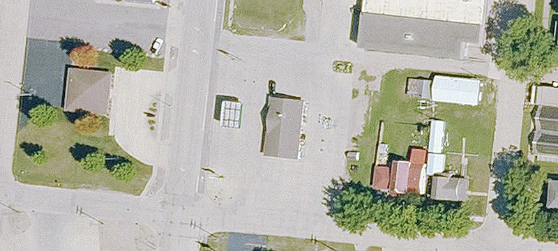 1020 2nd W Ave