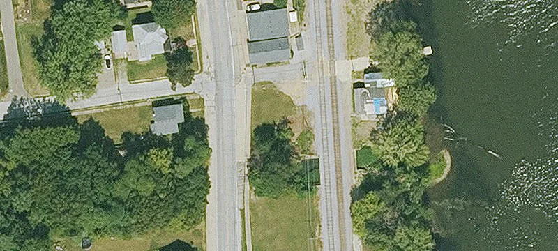 Le Claire, IA 52753