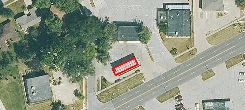 1325 Grand Ave
