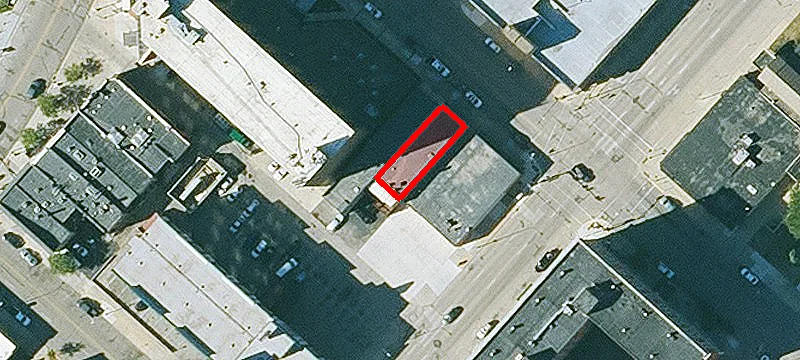 622 Commercial St