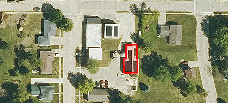 212 Ctr Ave