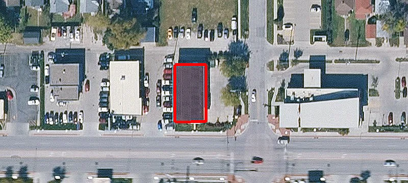 2104 Broadway